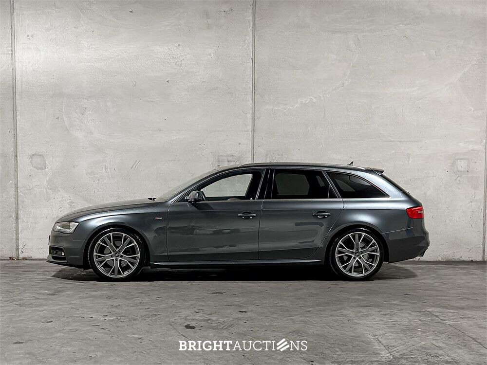 Audi A4 Avant 1.8 TFSI S Edition 120pk 2013 (Origineel-NL), 26-ZRP-1