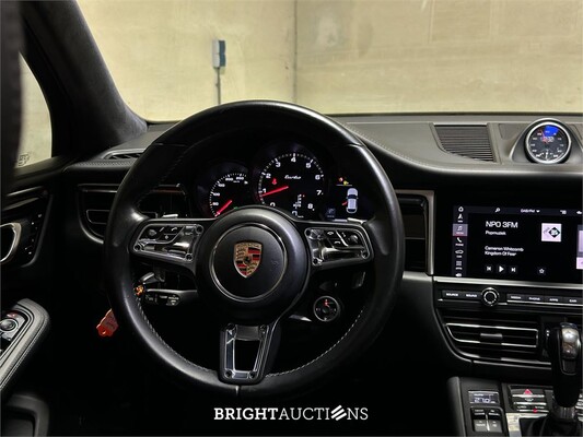 Porsche Macan Turbo 2.9 V6 441pk 2020, J-177-TT