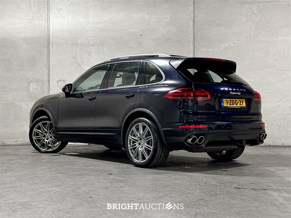 2014 Porsche Cayenne 3.0 V6 S E-Hybrid 416 pk (Original-NL), 1-ZDG-21