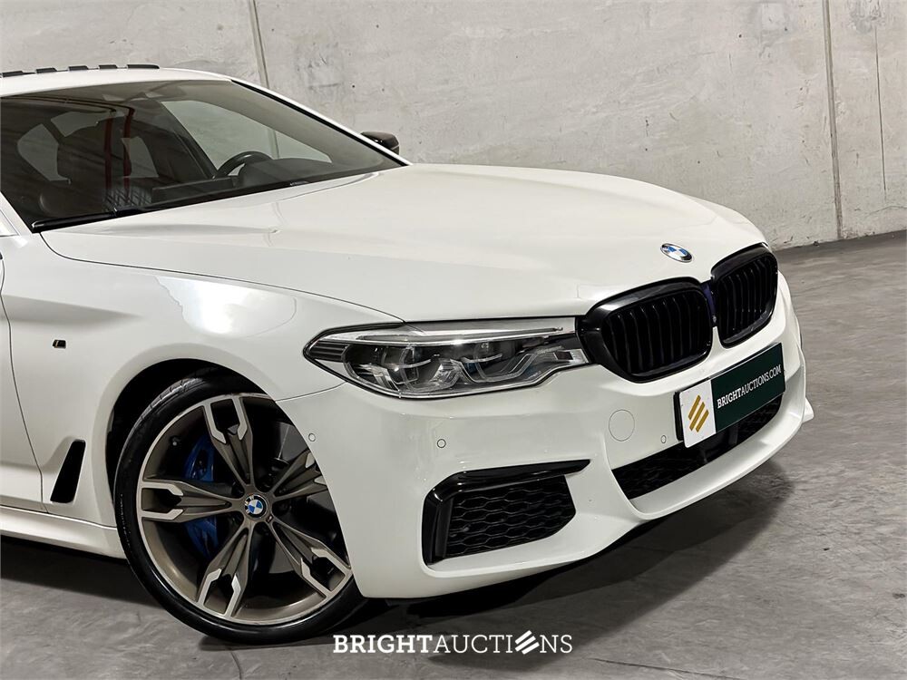 BMW M550i xDrive High Executive 462pk 2018 5-serie, KKP-44-R