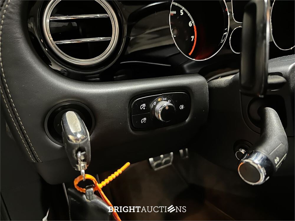 Bentley Continental GTC 6.0 W12 560 pk 2012 (Original-NL), 47-TT-NB