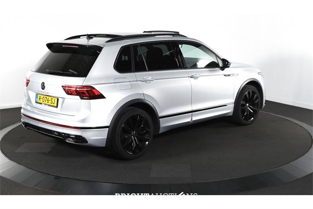Volkswagen Tiguan R-Line Business 1.5 TSI DSG 149pk 2022 (Origineel-NL), R-076-SJ