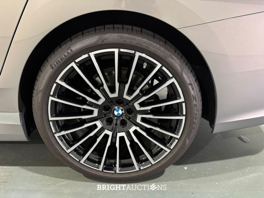 BMW 740d xDrive 7 Serie Full Option! 286pk 2025 (Origineel-NL) 7-Serie, HSN-33-V