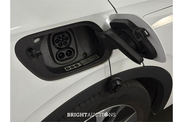Volkswagen ID.5 Pro 77 kWh 2022 (Origineel-NL), R-750-GK