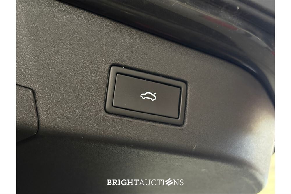 Volkswagen ID.4 Pro 77 kWh 2022 (Origineel-NL), P-423-JS