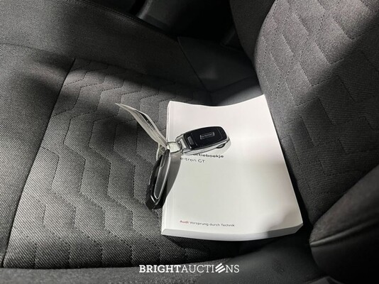 Audi e-tron GT edition ZERO Competition 93 kWh 476pk 2021 (Origineel-NL), L-199-VT