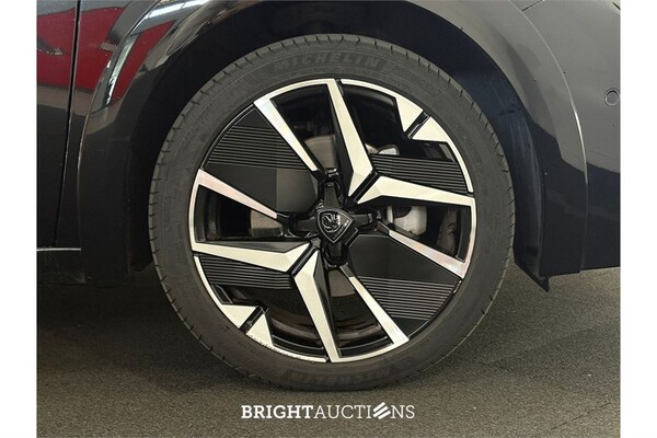 Peugeot 208 Hybrid 145 e-DCS6 GT 1.2 156pk 2025 (Origineel-NL), HFS-13-R