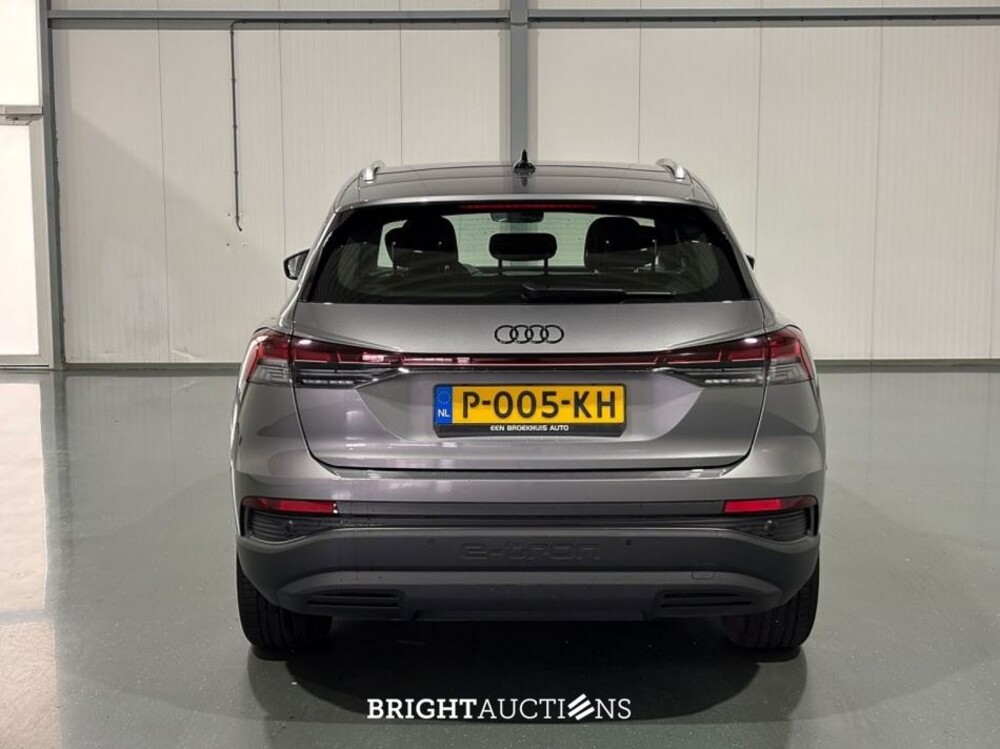 Audi Q4 40 Launch edition 77 kWh 204pk 2022 (Origineel-NL), P-005-KH