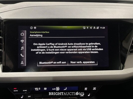 Audi Q4 40 Launch edition 77 kWh 204pk 2022 (Origineel-NL), P-005-KH