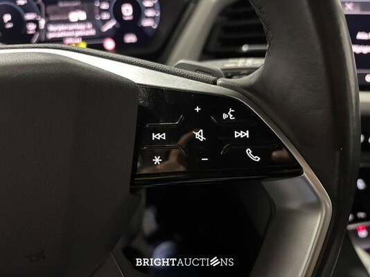 Audi Q4 40 Launch edition 77 kWh 204pk 2022 (Origineel-NL), P-005-KH