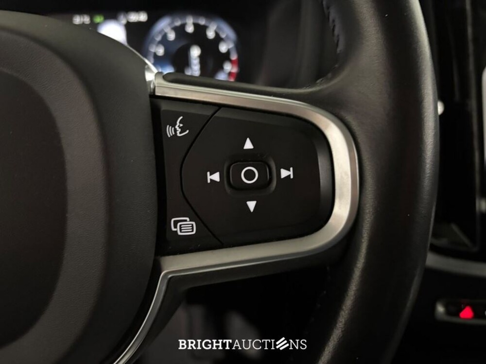 Volvo V60 T4 Momentum Pro 2.0 190pk 2019 (Origineel-NL), G-999-SR