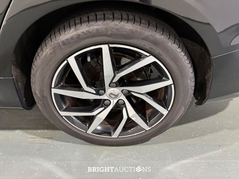 Volvo V60 T4 Momentum Pro 2.0 190pk 2019 (Origineel-NL), G-999-SR