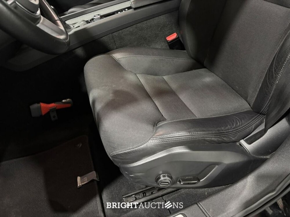 Volvo V60 T4 Momentum Pro 2.0 190pk 2019 (Origineel-NL), G-999-SR