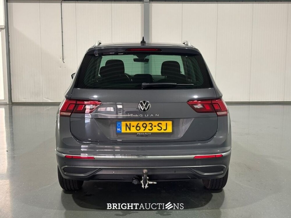 Volkswagen Tiguan Life Business 1.5 TSI 131pk 2022 (Origineel-NL), N-693-SJ