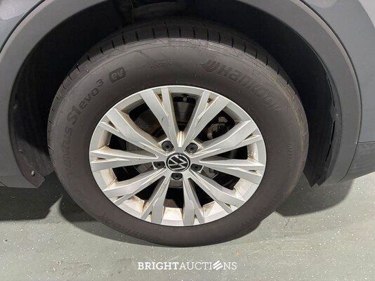 Volkswagen Tiguan Life Business 1.5 TSI 131pk 2022 (Origineel-NL), N-693-SJ