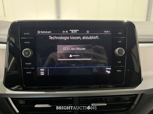 Volkswagen T-Roc Life 1.5 TSI 150pk 2022 (Origineel-NL), P-419-LS