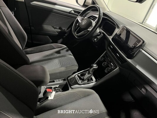 Volkswagen T-Roc Life 1.5 TSI 150pk 2022 (Origineel-NL), P-419-LS