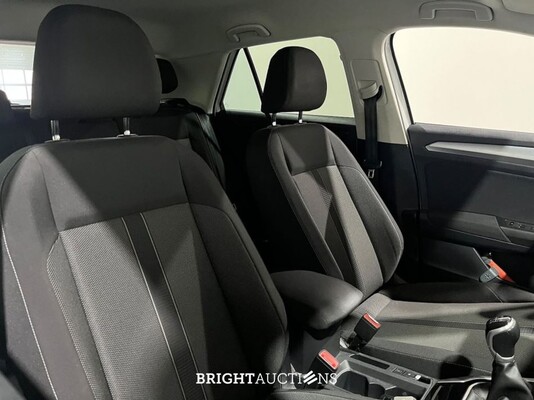 Volkswagen T-Roc Life 1.0 TSI 110pk 2023 (Origineel-NL), S-562-FR