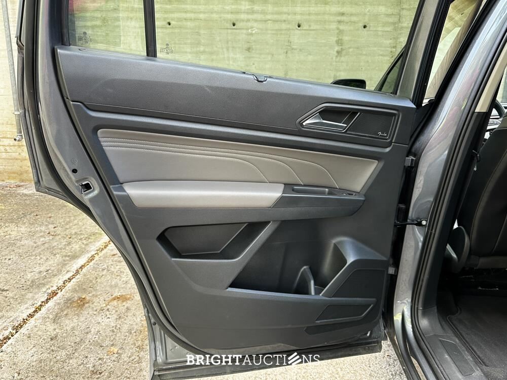 Volkswagen Atlas 3.6 V6 R-Line 7-Seater 280pk 2023