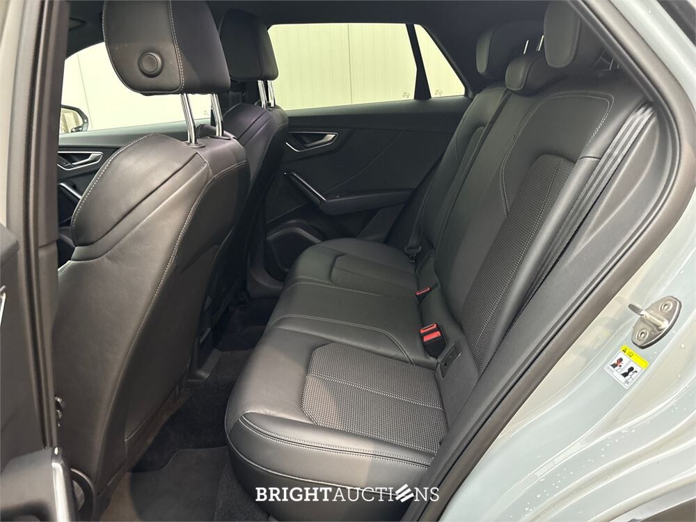 Audi Q2 35 S Edition TFSI 150pk 2022 (Origineel-NL), R-815-HB