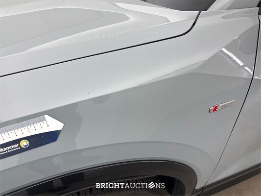 Audi Q2 35 S Edition TFSI 150pk 2022 (Origineel-NL), R-815-HB