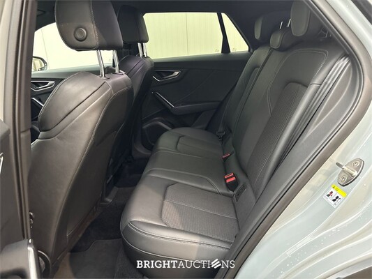 Audi Q2 35 S Edition TFSI 150pk 2022 (Origineel-NL), R-815-HB