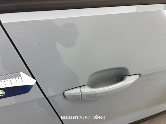 Audi Q2 35 S Edition TFSI 150pk 2022 (Origineel-NL), R-815-HB