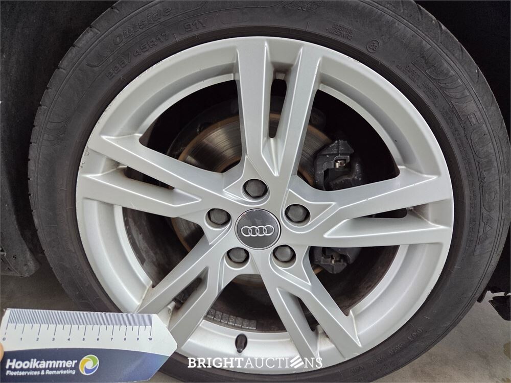 Audi A3 Limousine 30 Sport Lease Edition TFSI 116pk 2019 (Origineel-NL), ZG-933-F