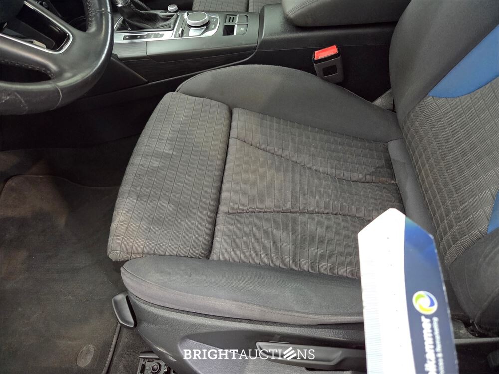 Audi A3 Limousine 30 Sport Lease Edition TFSI 116pk 2019 (Origineel-NL), ZG-933-F