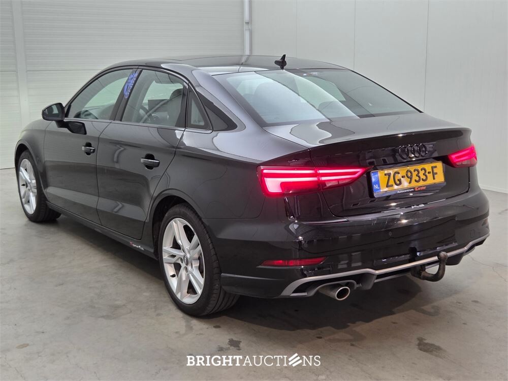 Audi A3 Limousine 30 Sport Lease Edition TFSI 116pk 2019 (Origineel-NL), ZG-933-F