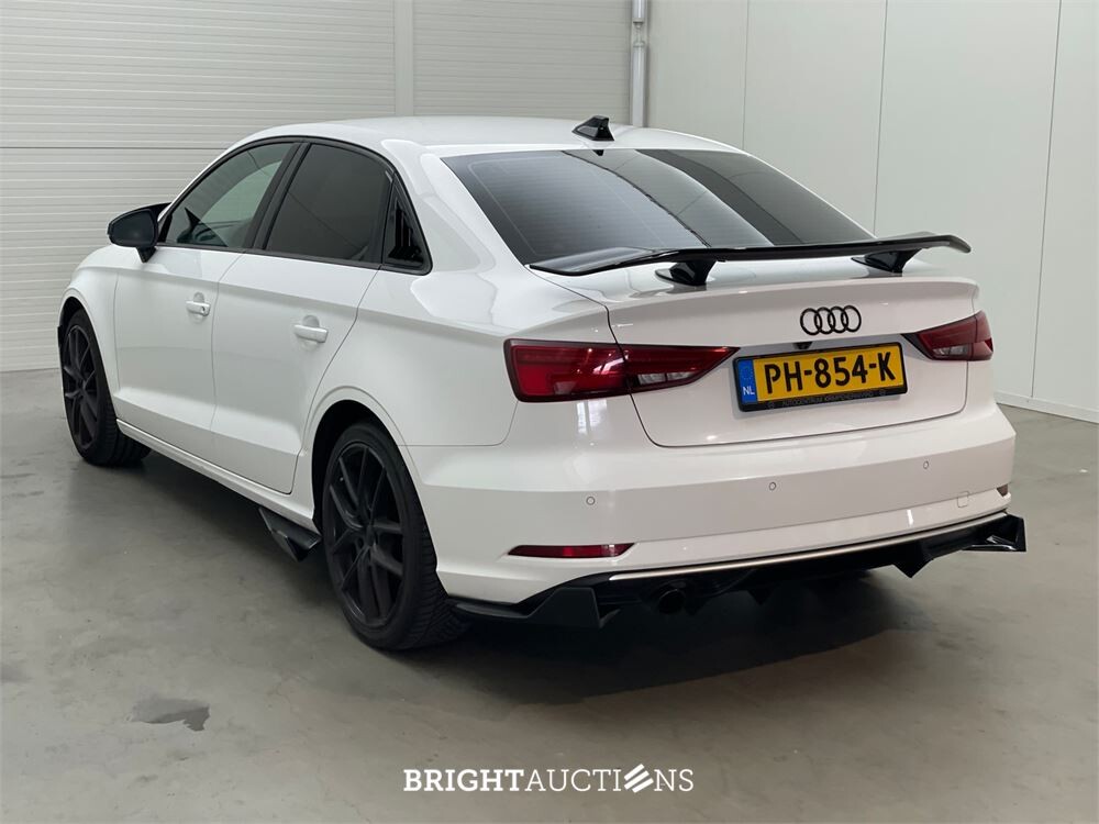 Audi A3 Limousine Sport Lease Edition 1.0 TFSI 116pk 2017 (Origineel-NL), PH-854-K