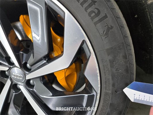 Audi e-tron Sportback 50 S edition Quattro 71 kWh 313pk 2021, T-261-RR