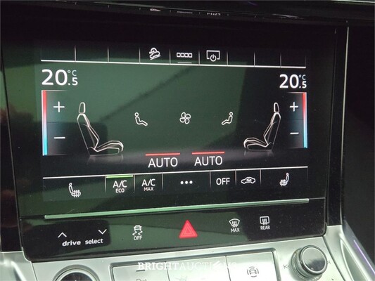 Audi e-tron Sportback 50 S edition Quattro 71 kWh 313pk 2021, T-261-RR