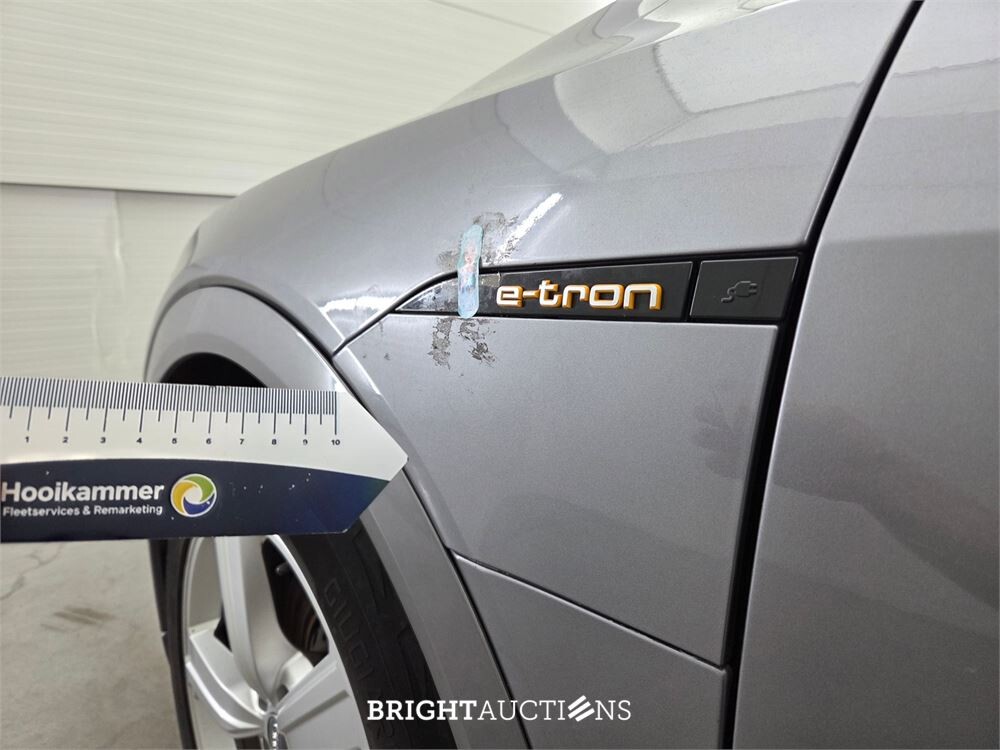 Audi e-tron 50 e-tron Launch edition plus Quattro 71 kWh 313pk 2019 (Origineel-NL), H-950-BH