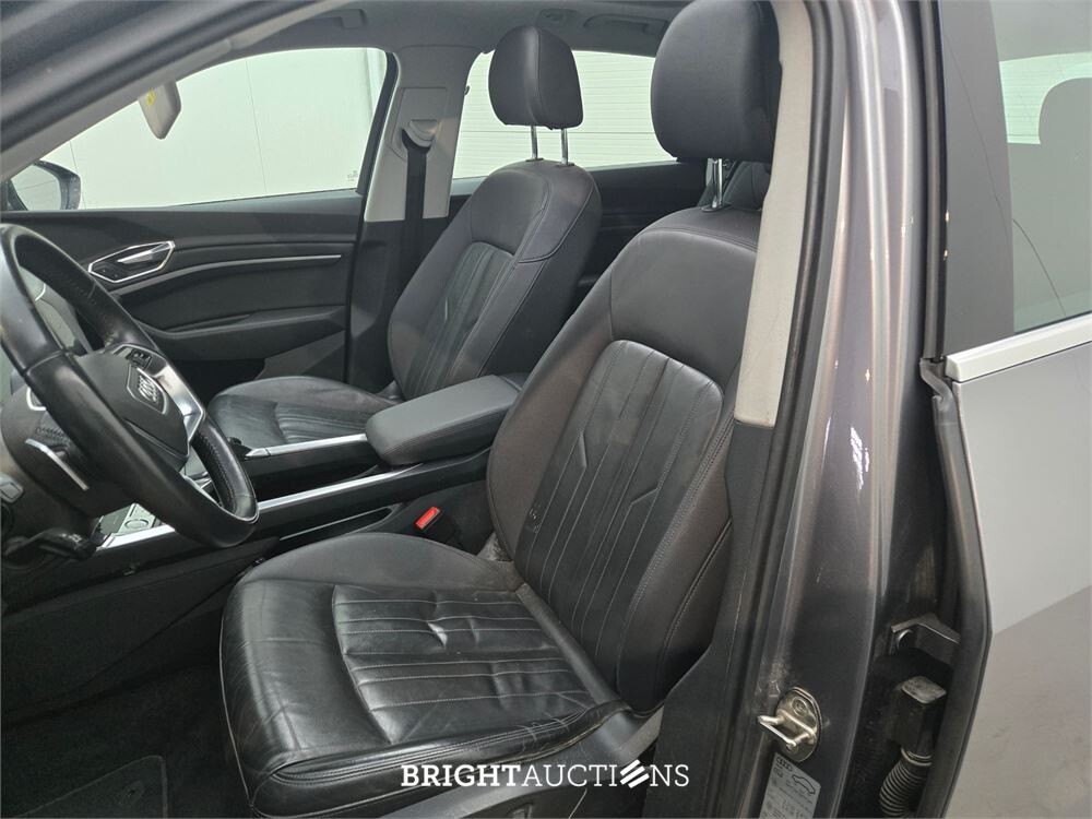 Audi e-tron 50 e-tron Launch edition plus Quattro 71 kWh 313pk 2019 (Origineel-NL), H-950-BH