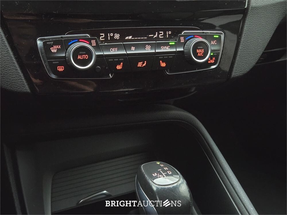 BMW X1 sDrive18d Corporate Lease Essential 150pk 2016 (Origineel-NL), HZ-429-Z