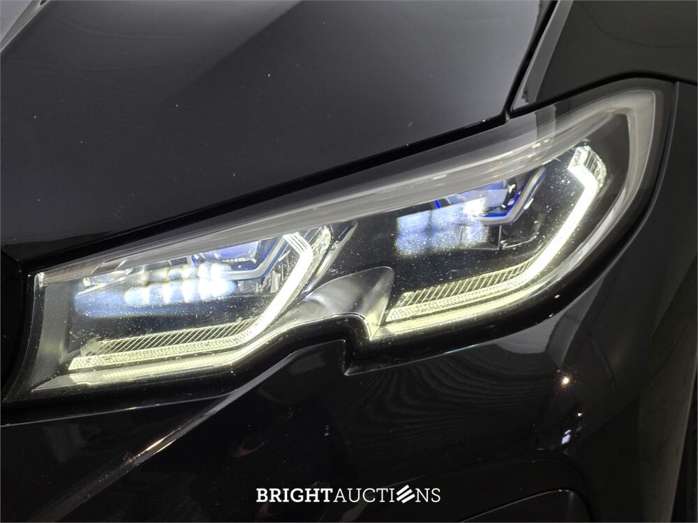 BMW 318i 3-serie High Executive 157pk 2021 (Origineel-NL) 3-Serie, K-105-ZR