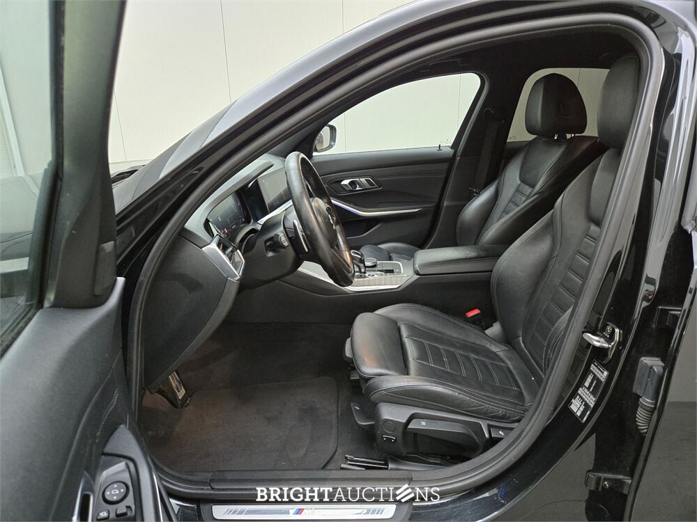 BMW 318i 3-serie High Executive 157pk 2021 (Origineel-NL) 3-Serie, K-105-ZR
