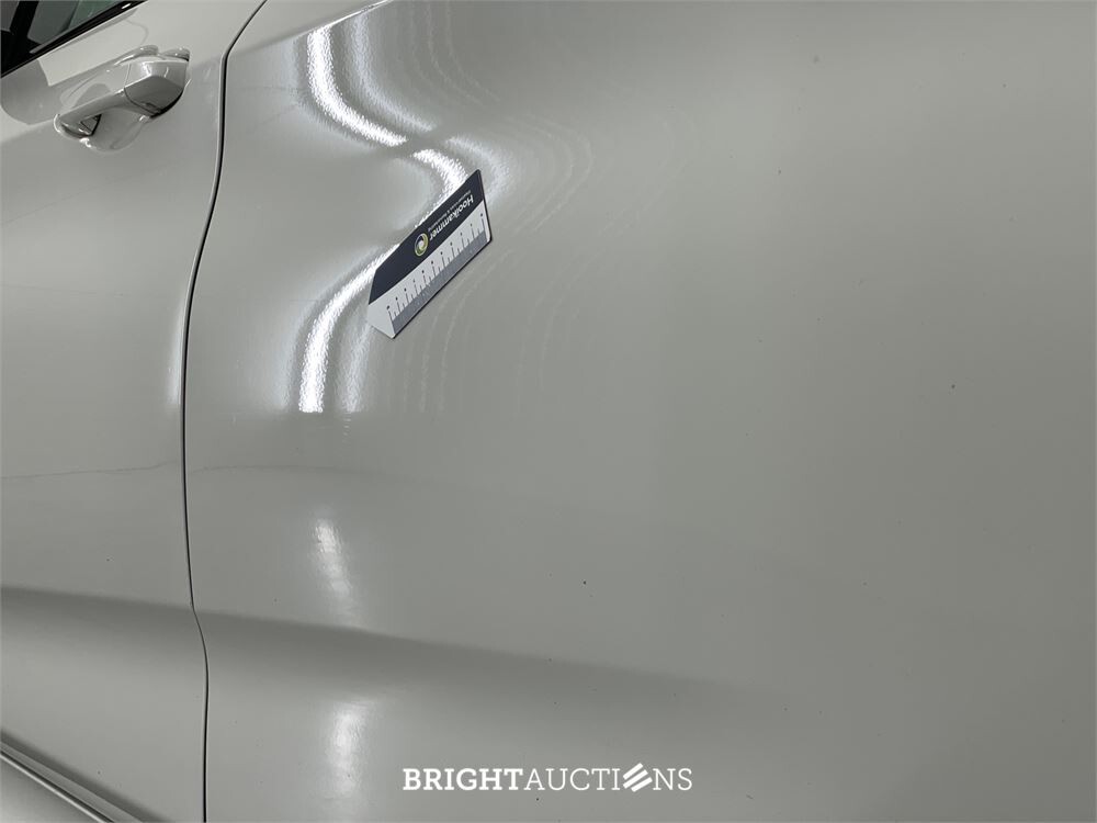 BMW 225i Active Tourer High Executive xDrive 232pk 2015 2-Serie, L-802-HD
