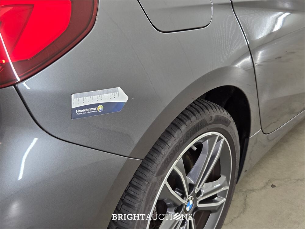 BMW 118i 1-serie Executive Edition 140pk 2019 (Origineel-NL) 1-Serie, G-743-RR