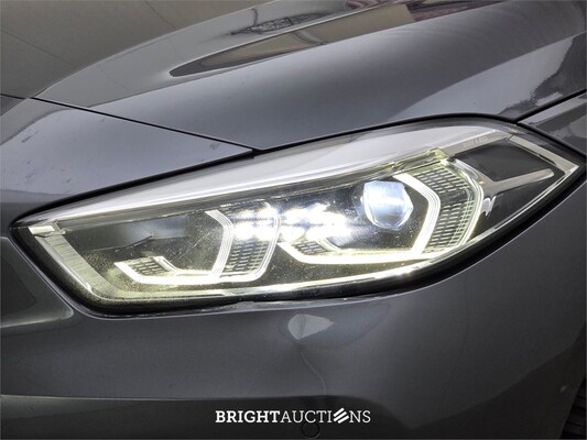 BMW 118i 1-serie Executive Edition 140pk 2019 (Origineel-NL) 1-Serie, G-743-RR
