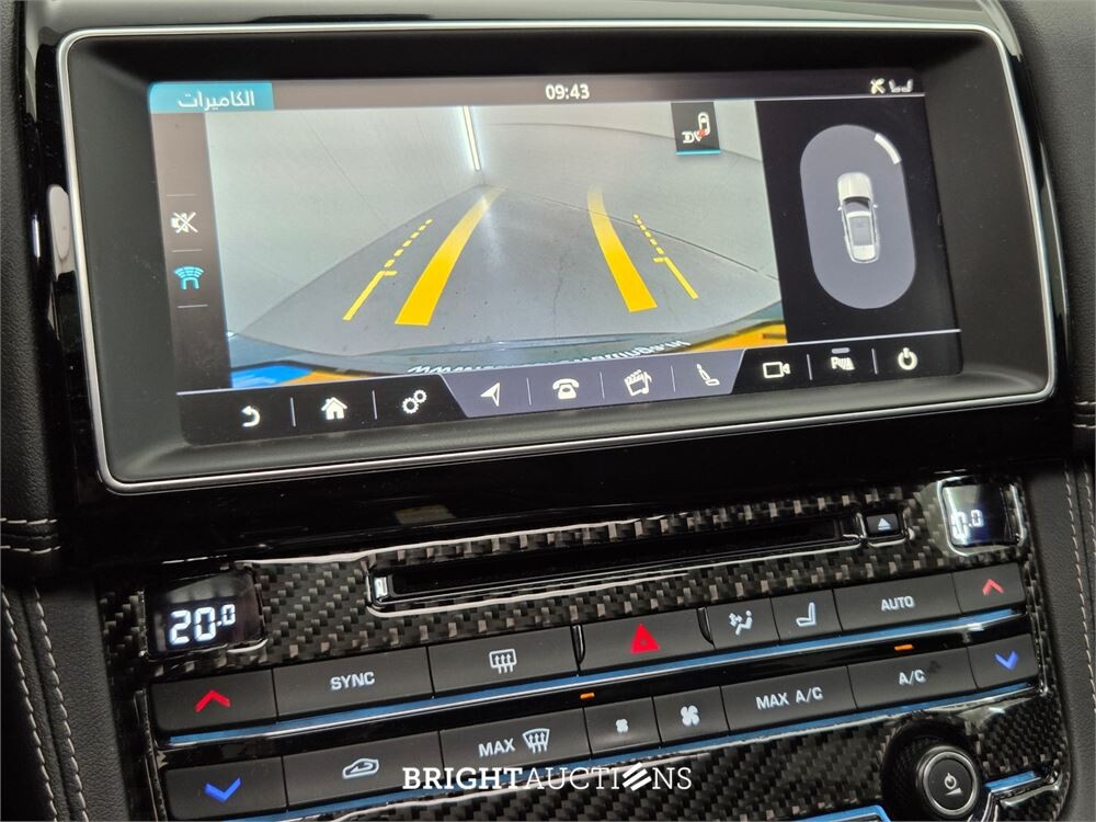Jaguar F-PACE Portfolio 20d 2.0 AWD 180pk 2017 (Origineel-NL), NT-557-F