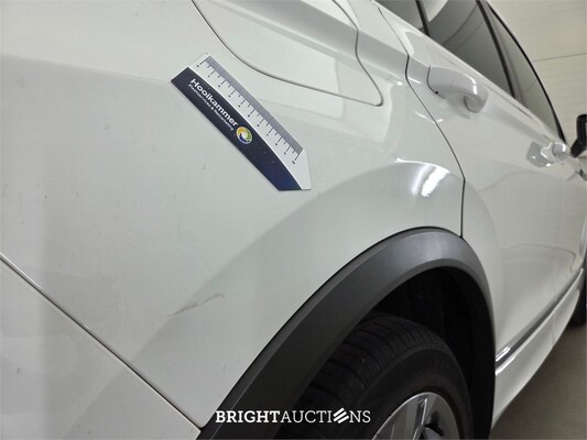 Volkswagen Tiguan R-Line Business 1.5 TSI 150pk 2022, X-482-FV