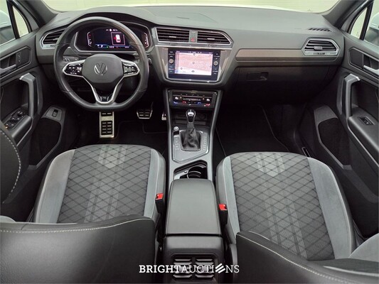 Volkswagen Tiguan R-Line Business 1.5 TSI 150pk 2022, X-482-FV