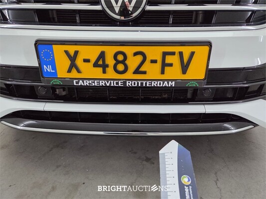 Volkswagen Tiguan R-Line Business 1.5 TSI 150pk 2022, X-482-FV