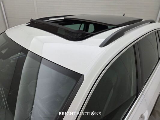 Volkswagen Tiguan R-Line Business 1.5 TSI 150pk 2022, X-482-FV