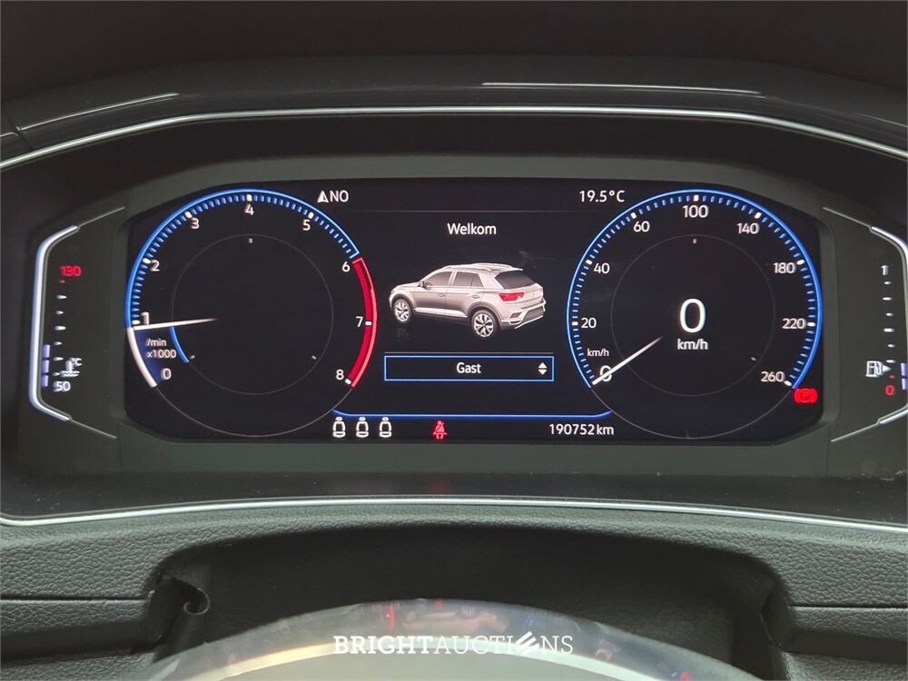 Volkswagen T-Roc Sport 1.5 TSI 150pk 2019 (Origineel-NL), XK-778-P