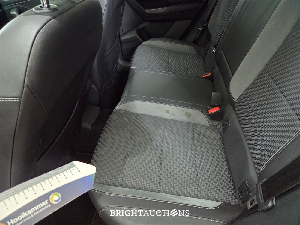 Volkswagen T-Roc Sport 1.5 TSI 150pk 2019 (Origineel-NL), XK-778-P