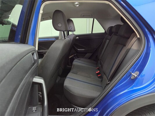 Volkswagen T-Roc Sport 1.5 TSI 150pk 2019, Z-260-HV