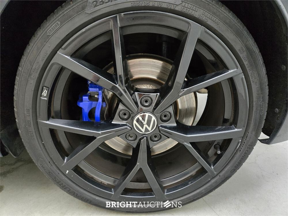 Volkswagen Golf R 4Motion 2.0 TSI 320pk 2021, Z-864-RH